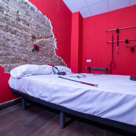Pecalite Space Liefdeshotel *