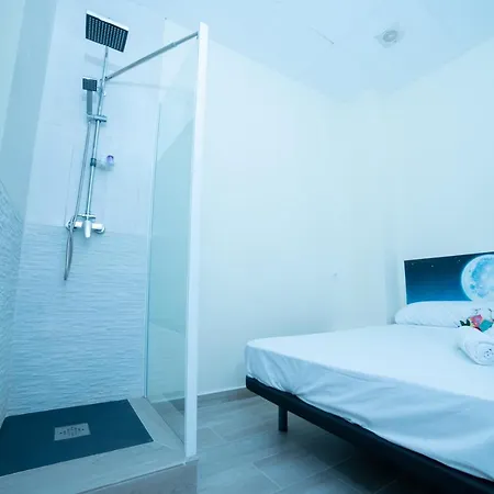 Hotel miłości Pecalite Space Walencja