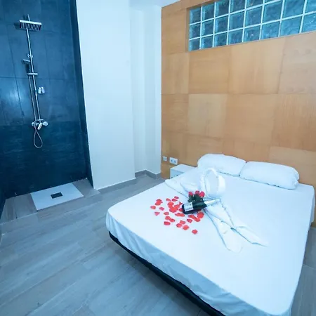 Pecalite Space Love hotel