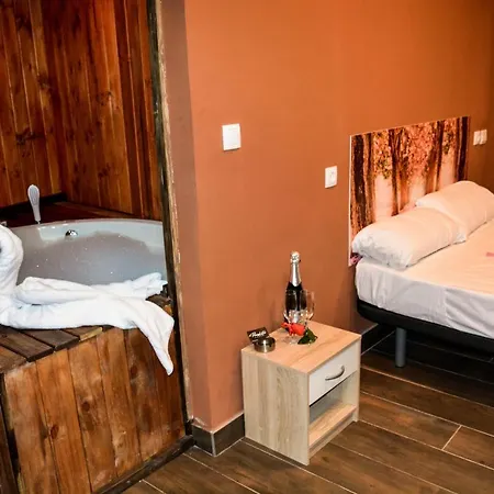 Love hotel Pecalite Space Valencia